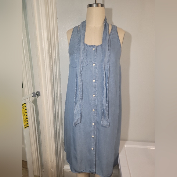 Women's blue sleeveless button-down dress. Chaps brand. Size M. As Is. - Picture 5 of 16